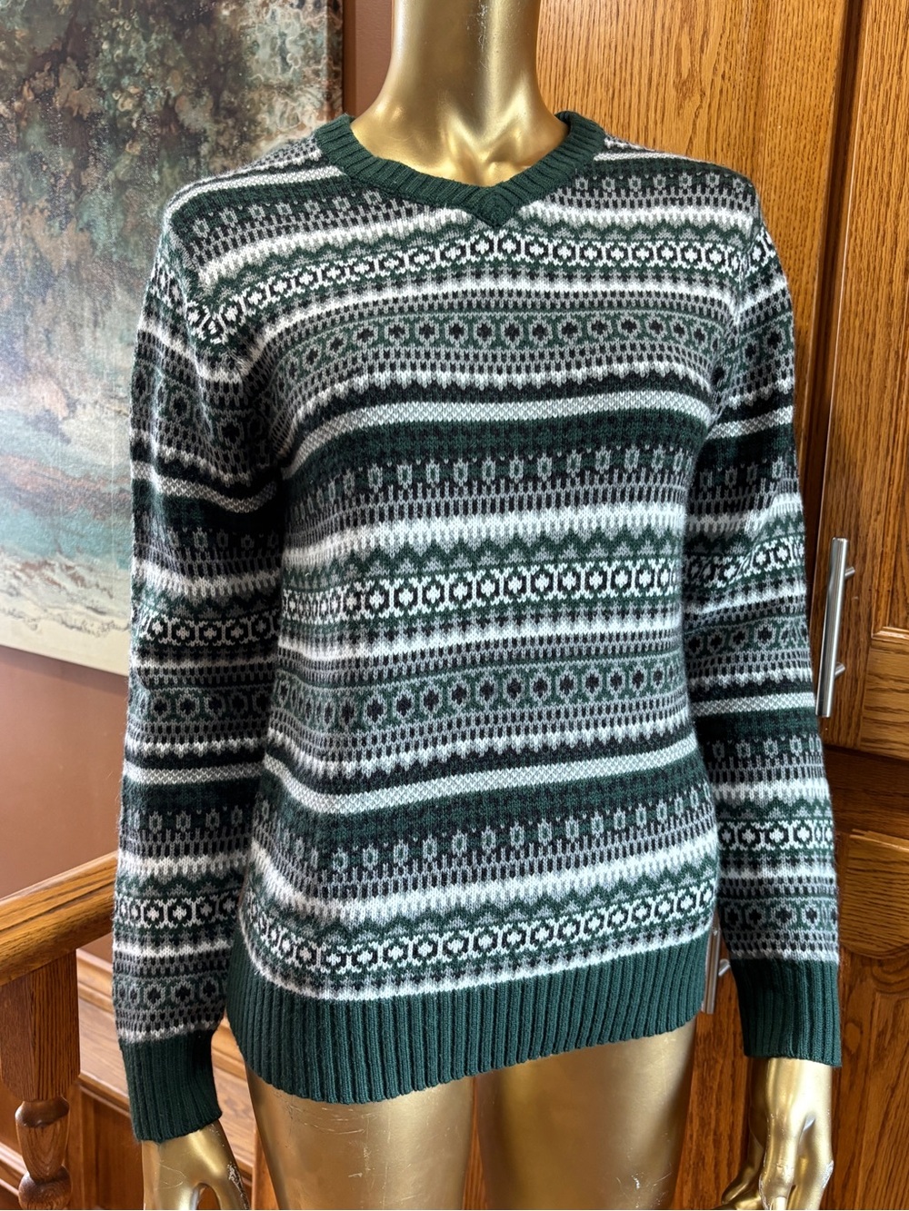 Vintage Classic design Men's Green Patterned V-Neck Sweater
